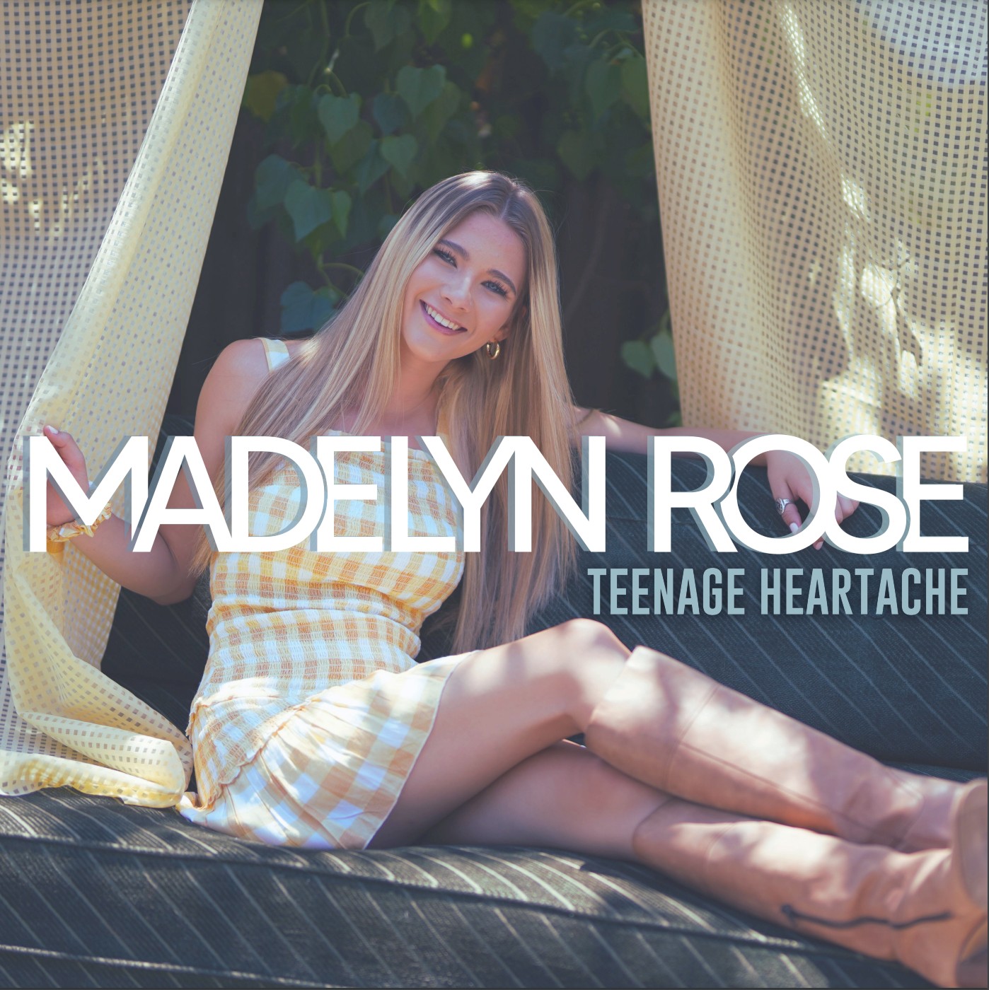 Madelyn Rose ‘Teenage Heartache’ [EP] album artwork