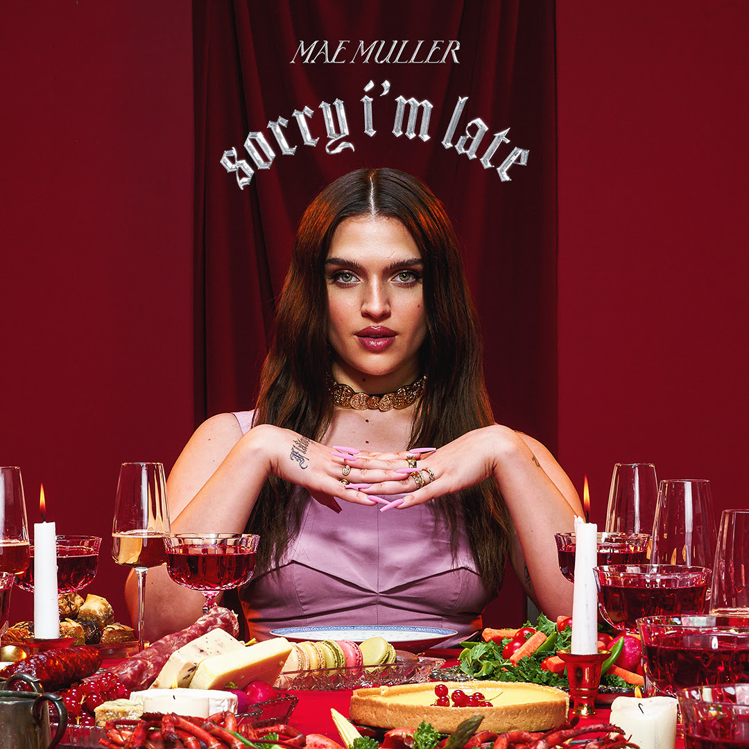 Mae Muller ‘Sorry I'm Late’ Album Artwork