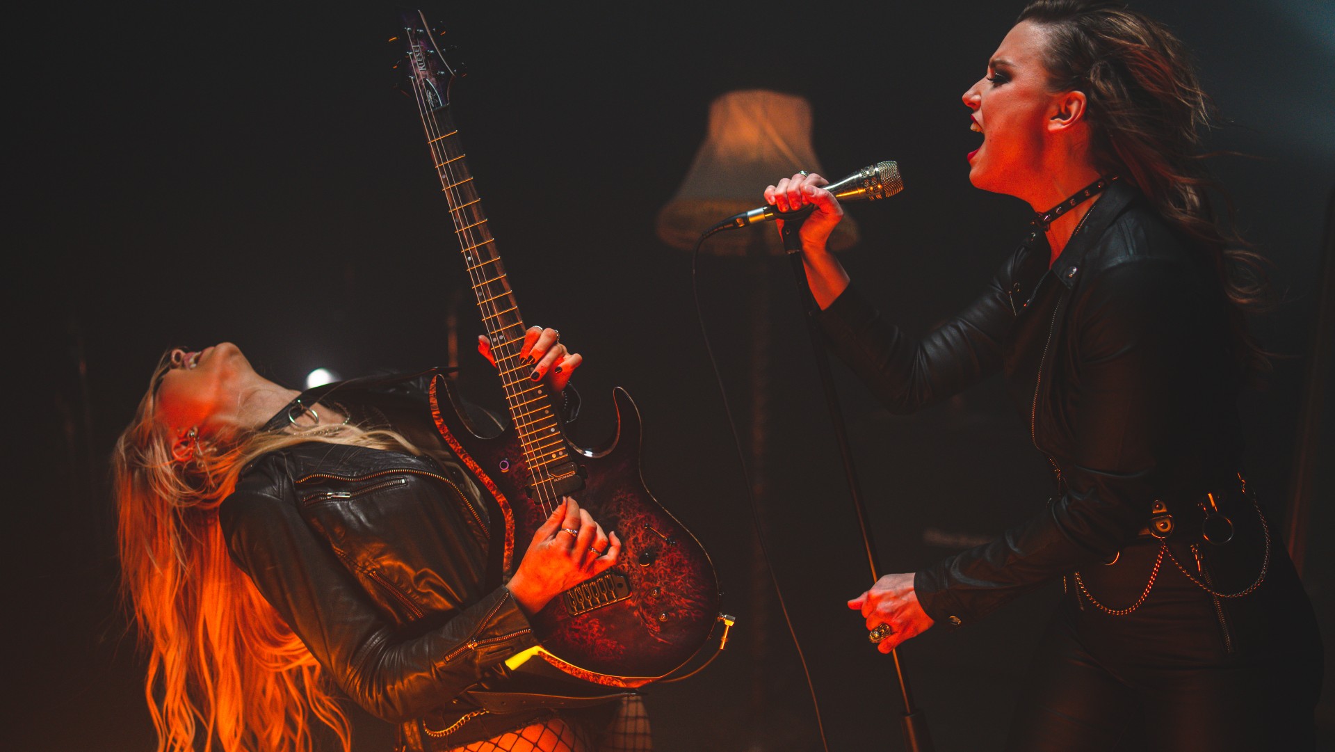 Sophie Lloyd and Lzzy Hale, photo by Nathersonn