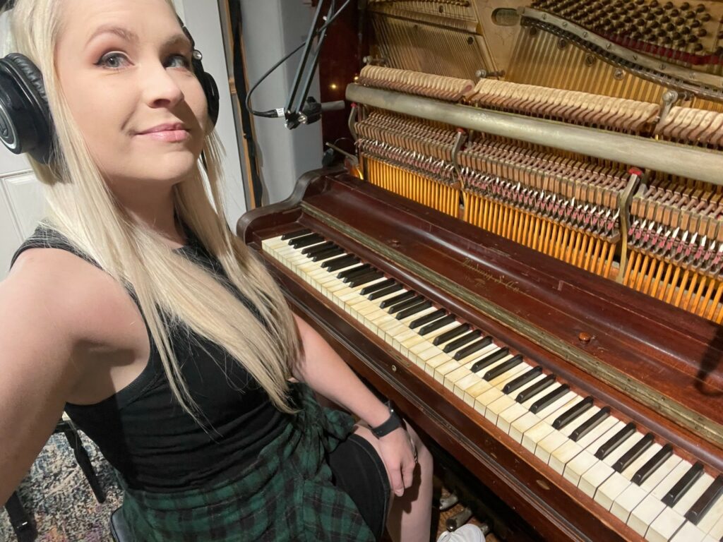 Theresa-Jeane-Piano